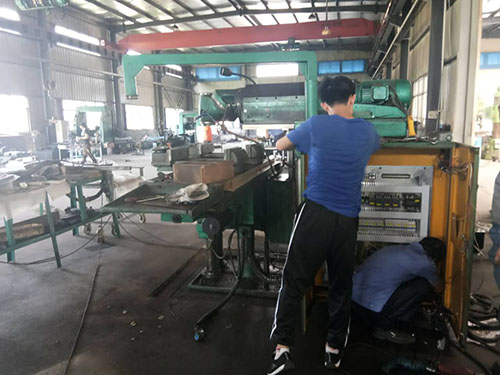 减少机床维修的   要任务就是清洁工作