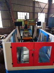 <b>铣床床身导轨应如何</b>