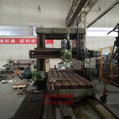 <b>龙门刨安装调试现场</b>